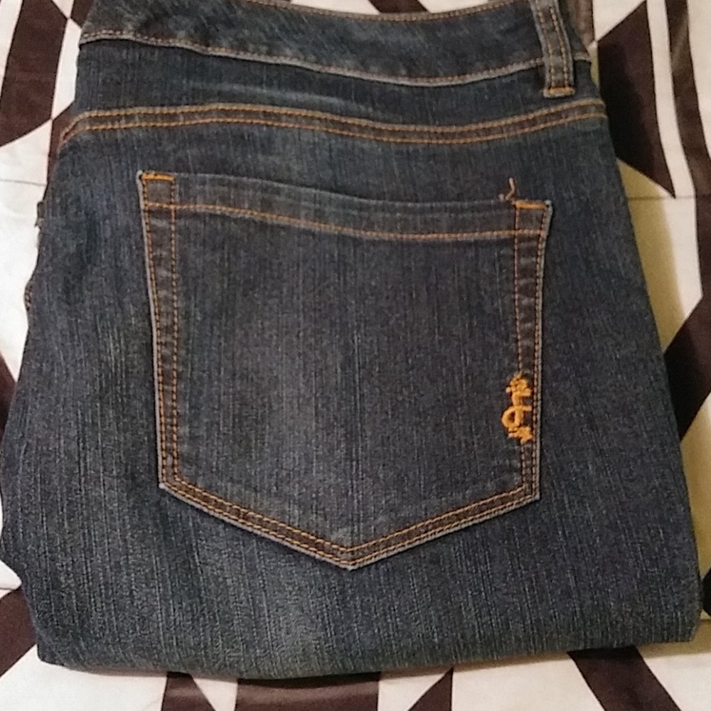 Jeans - Picture 4 of 4